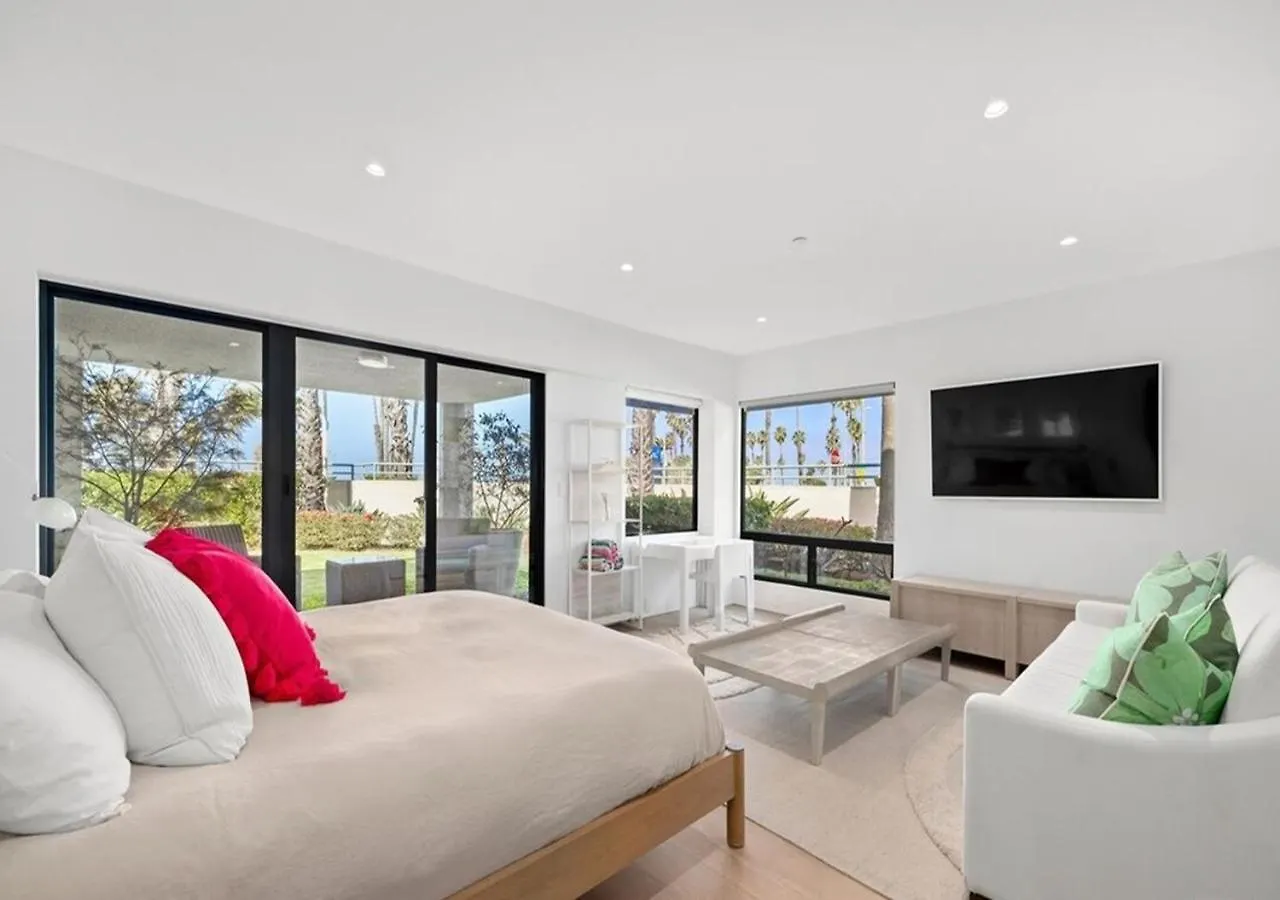 Ocean Park Blv Four Bedrooms Apartment Los Angeles Holiday home
